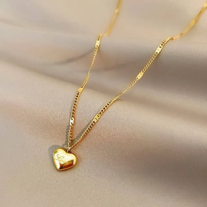 Coeur sur chaîne de 18 pouces
