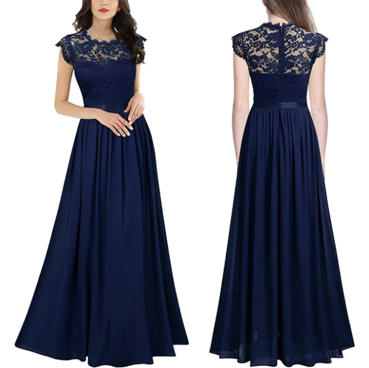 Robe de soirée garnie de dentelle