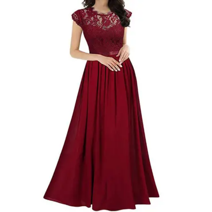 Robe de soirée garnie de dentelle