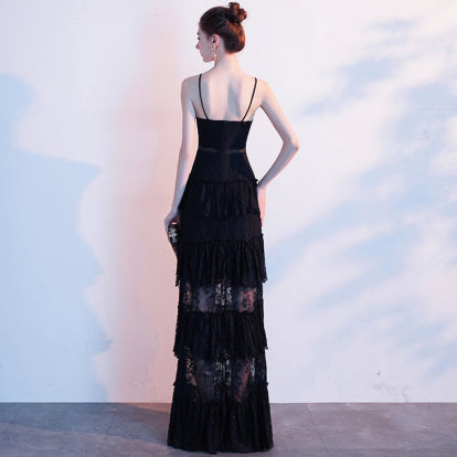 Robe de soirée noire à dentelle transparente