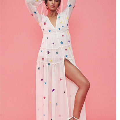 Robe de coton à broderie étoiles