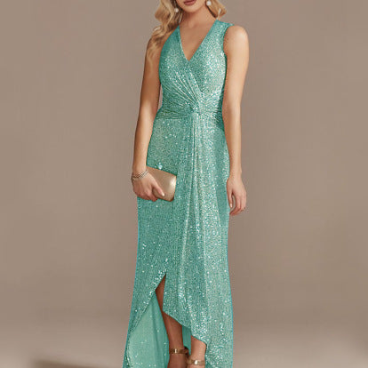 Magnifique robe de sequin à silhouette irrégulière