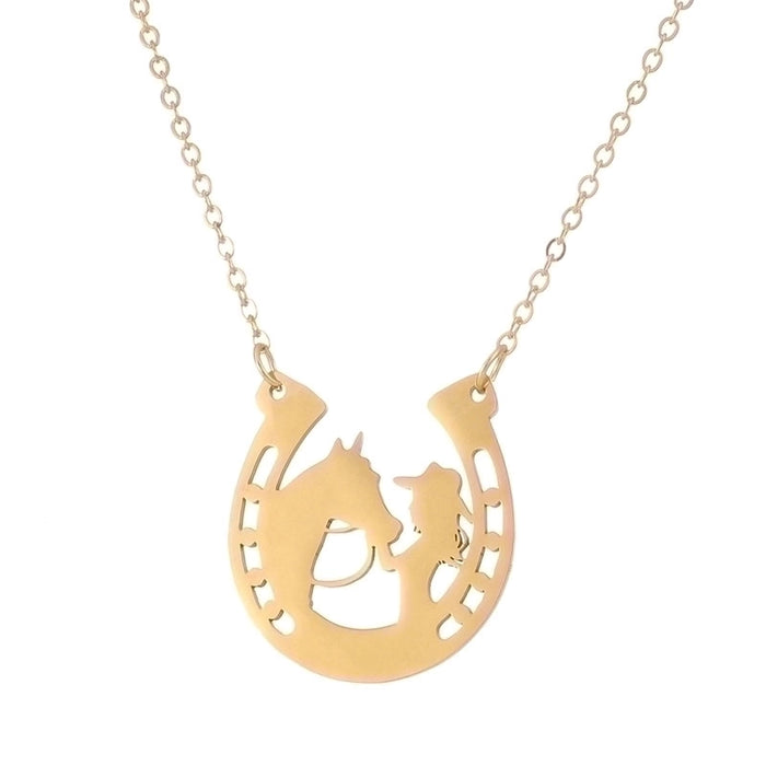 Collier plaqué titane Cheval et cavalière