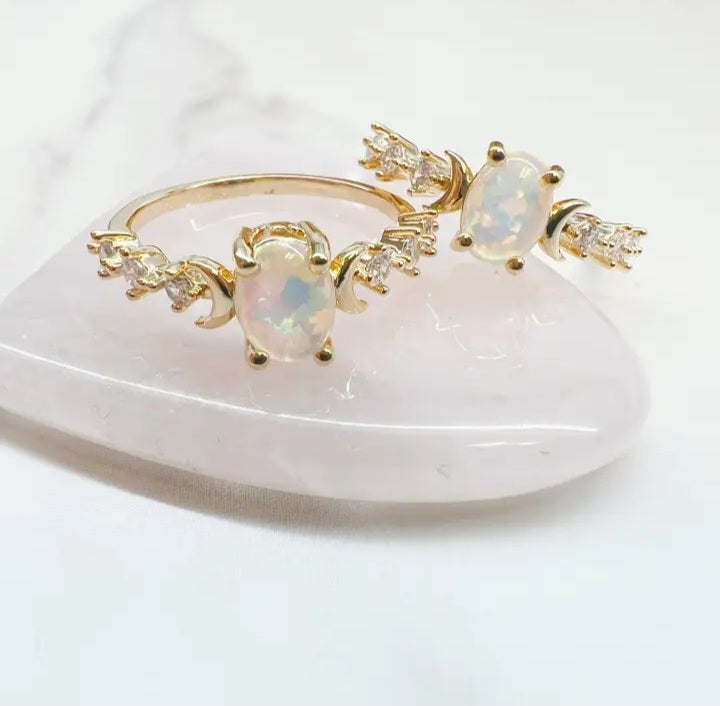 Bague céleste sertie de pierres semi-précieuses