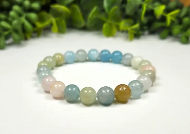 Bracelet en pierres précieuses et semi-précieuses