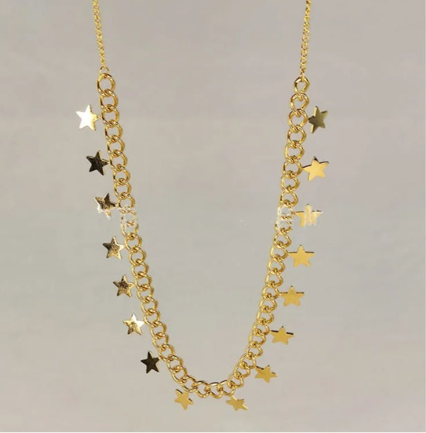 Collier en titane à étoiles dorées