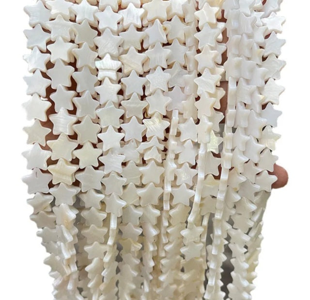 Collier Étoiles en perles d'eau douce naturelles
