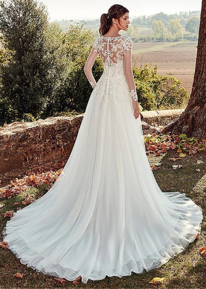 Robe de mariée à jupe en A avec traîne et corsage en dentelle