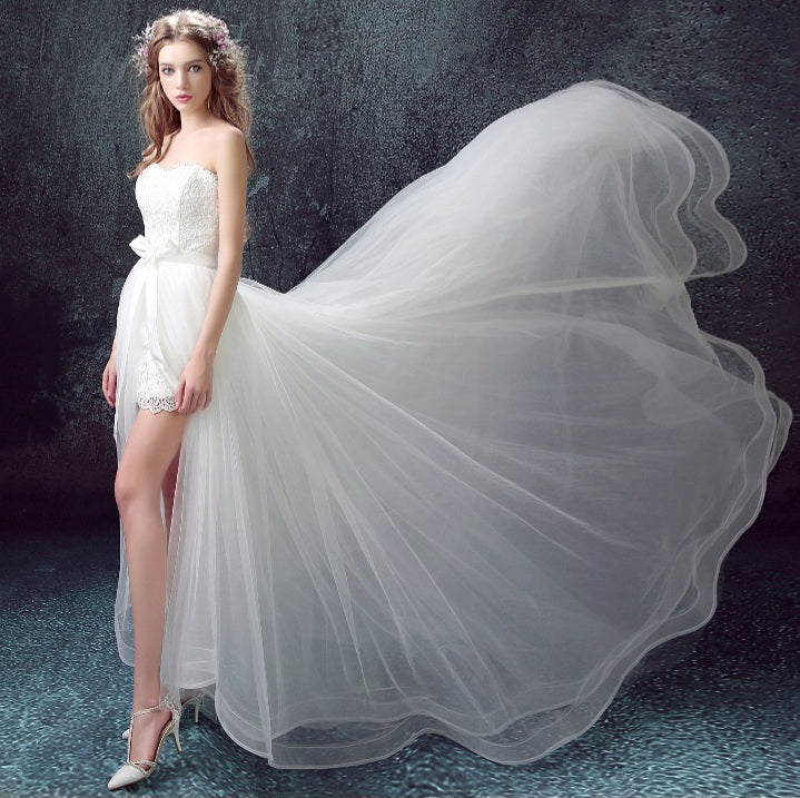 Robe de mariée en polyester-tulle à bustier et jupe détachable