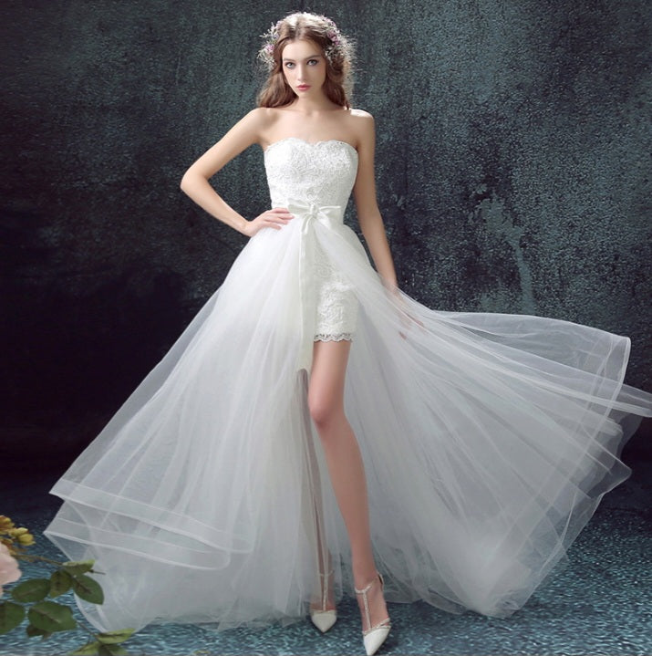 Robe de mariée en polyester-tulle à bustier et jupe détachable