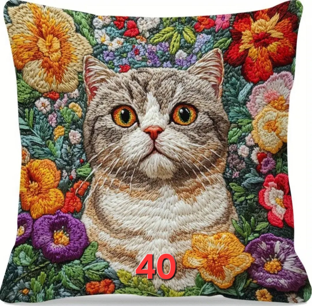 Housse de coussin brodée 18 x 18 pouces - Plusieurs motifs de chats
