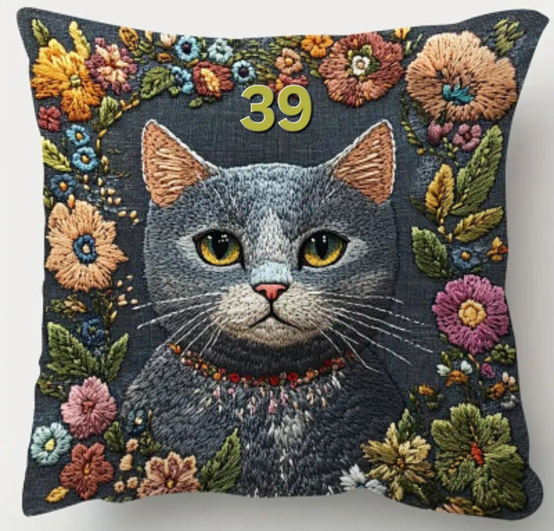 Housse de coussin brodée 18 x 18 pouces - Plusieurs motifs de chats
