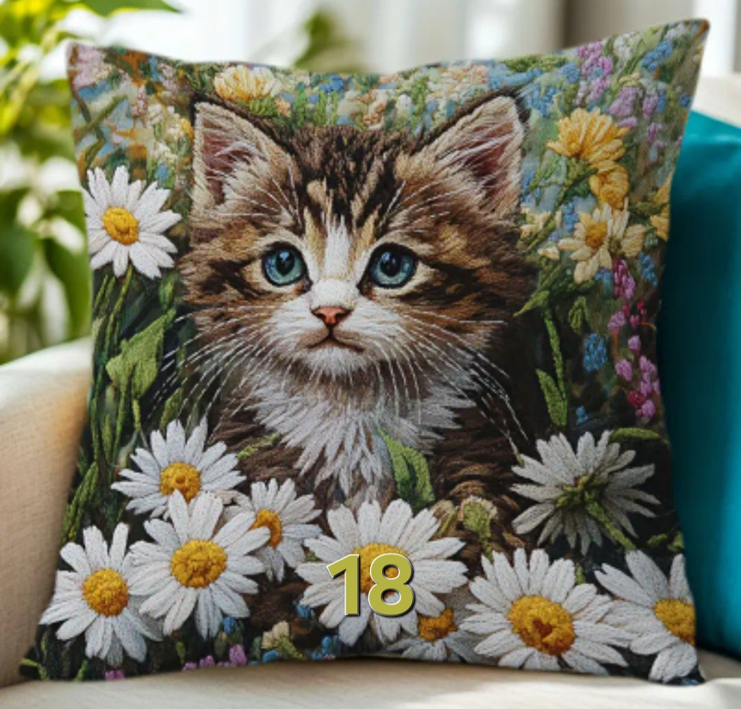Housse de coussin brodée 18 x 18 pouces - Plusieurs motifs de chats