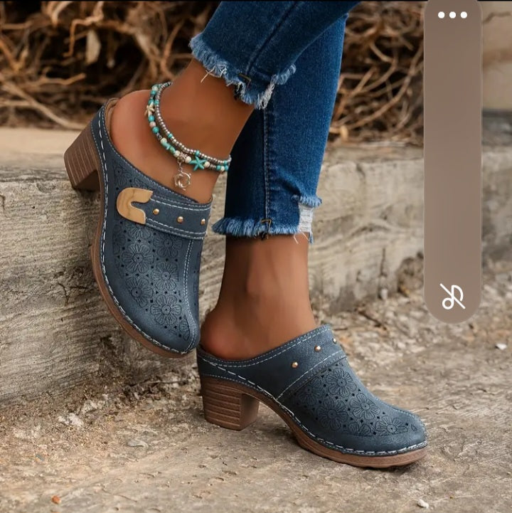 Sandales enfilables à talon moyen