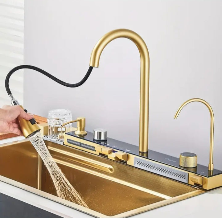 Ensemble d'évier de cuisine moderne avec robinet