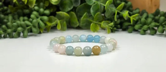 Bracelet en pierres précieuses et semi-précieuses