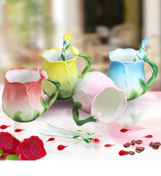 Tasse fleur peinte à la main