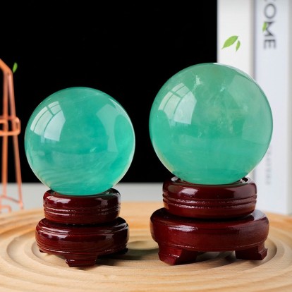 Boule de crystal de fluorite