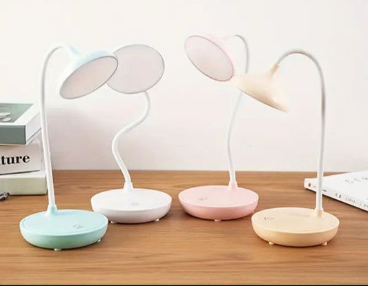 Lampe de table USB au design moderne