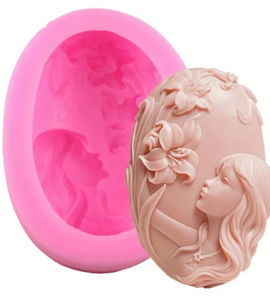Moule a savon en silicone La jeune fille et le lys