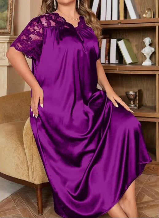 Robe d'intérieur luxueuse en satin (grande taille)